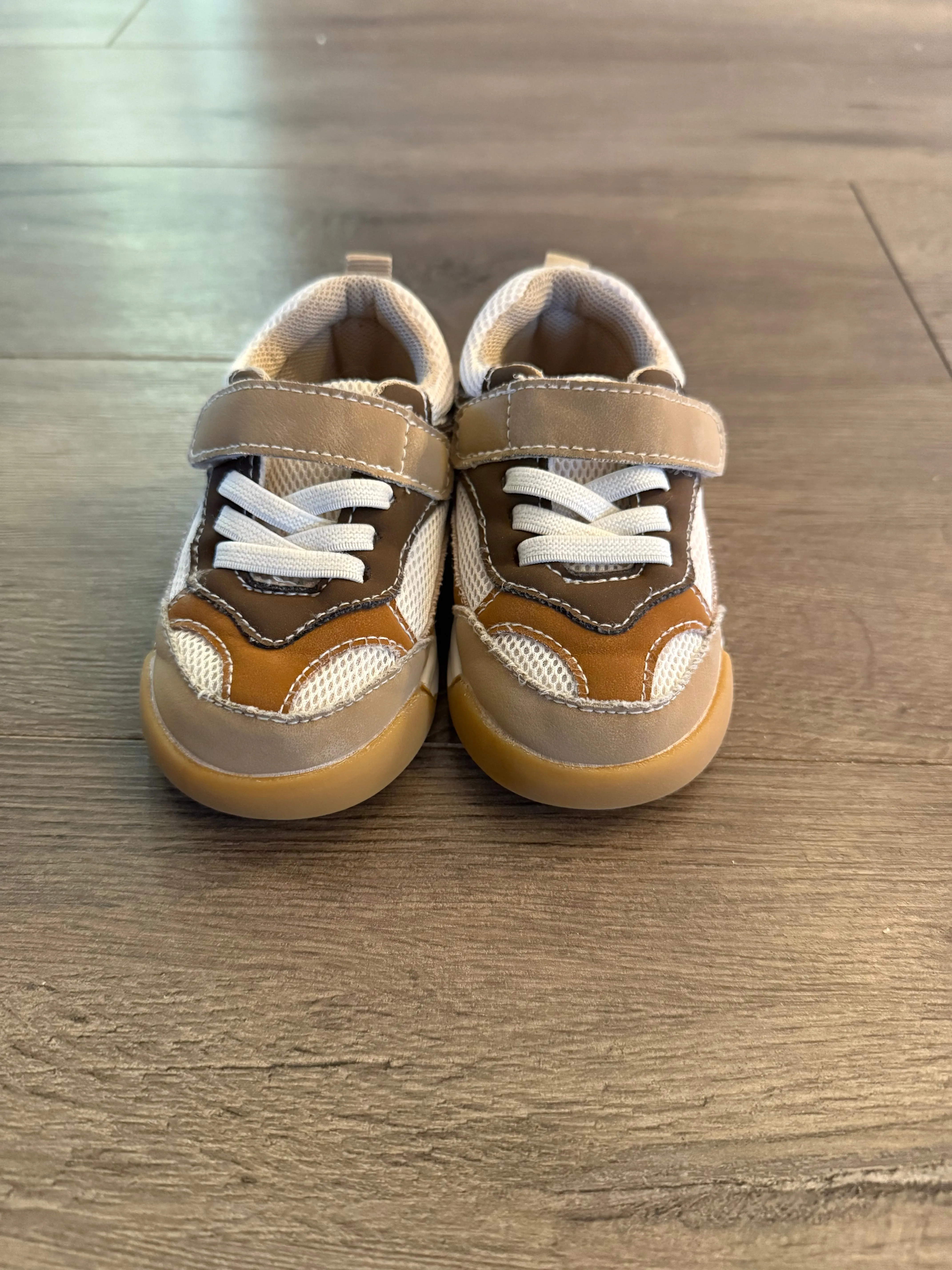 Brown Velcro and Elastic Lace Shoes (sz 5), Shoes 5 (Walkers:12-24 mth)