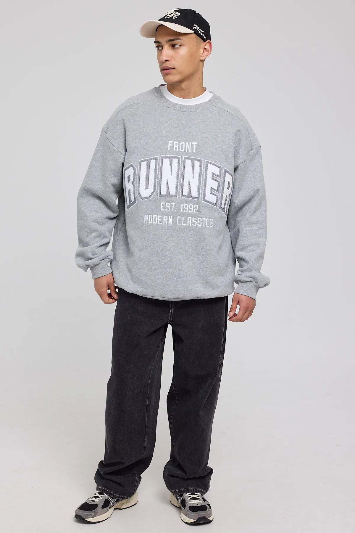 Front Runner Modern Classic Crewneck Grey Marle