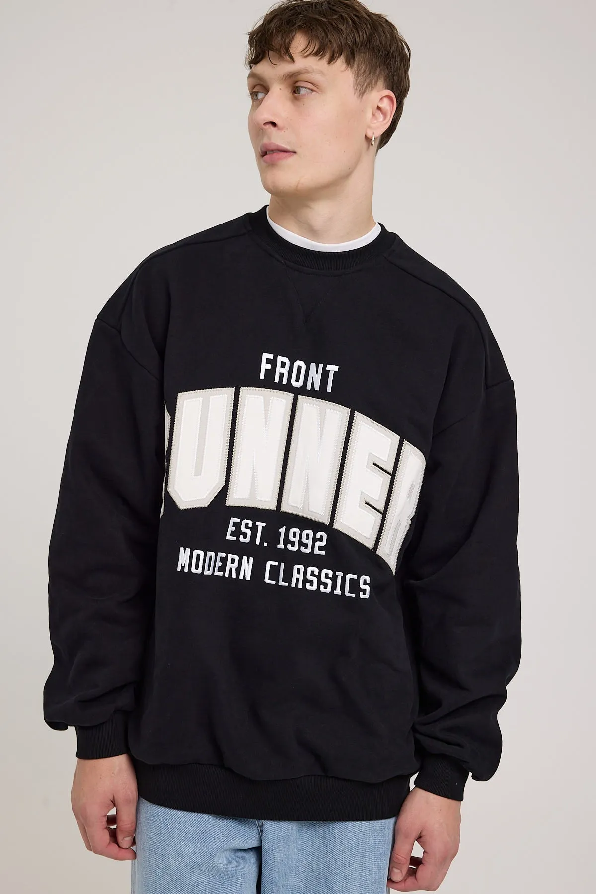 Front Runner Modern Classic Sweat Black