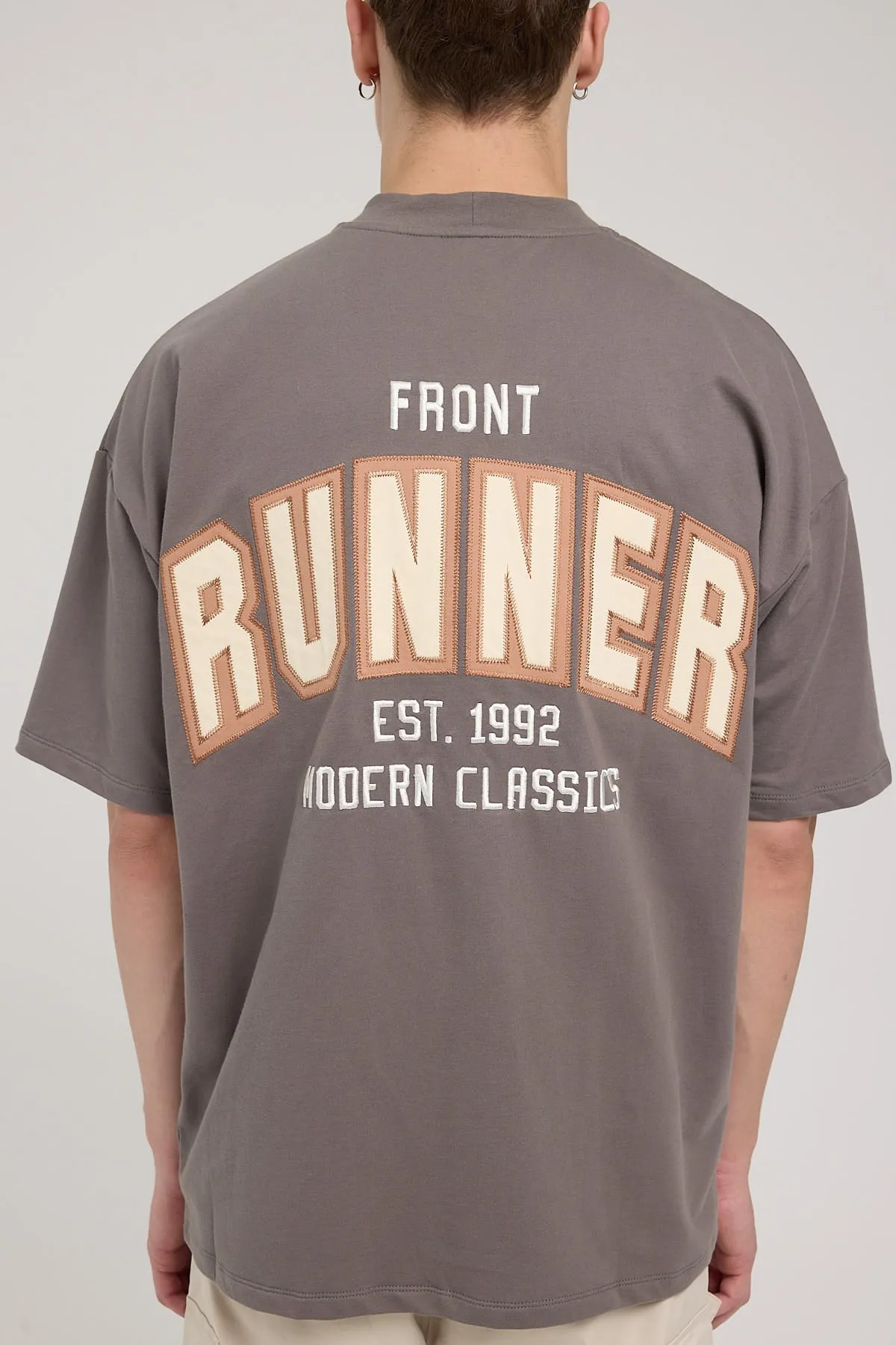 Front Runner Modern Classic Tee Charcoal