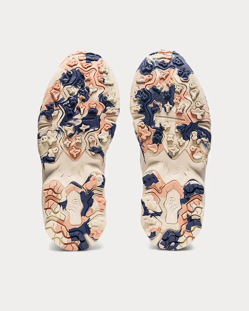 Gel-Nandi White / Cream Running Shoes