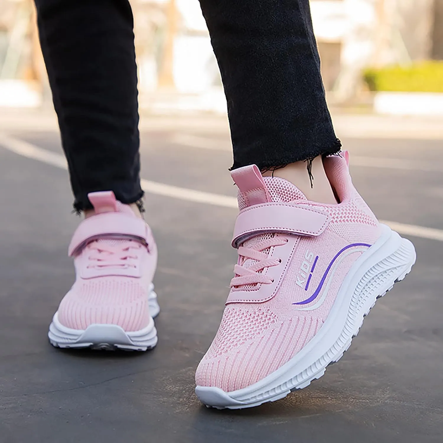 Kids Running Shoes Lightweight Breathable Adjustable Strap Elastic Soft Sole Anti Slip Fashion Athletic Shoes
