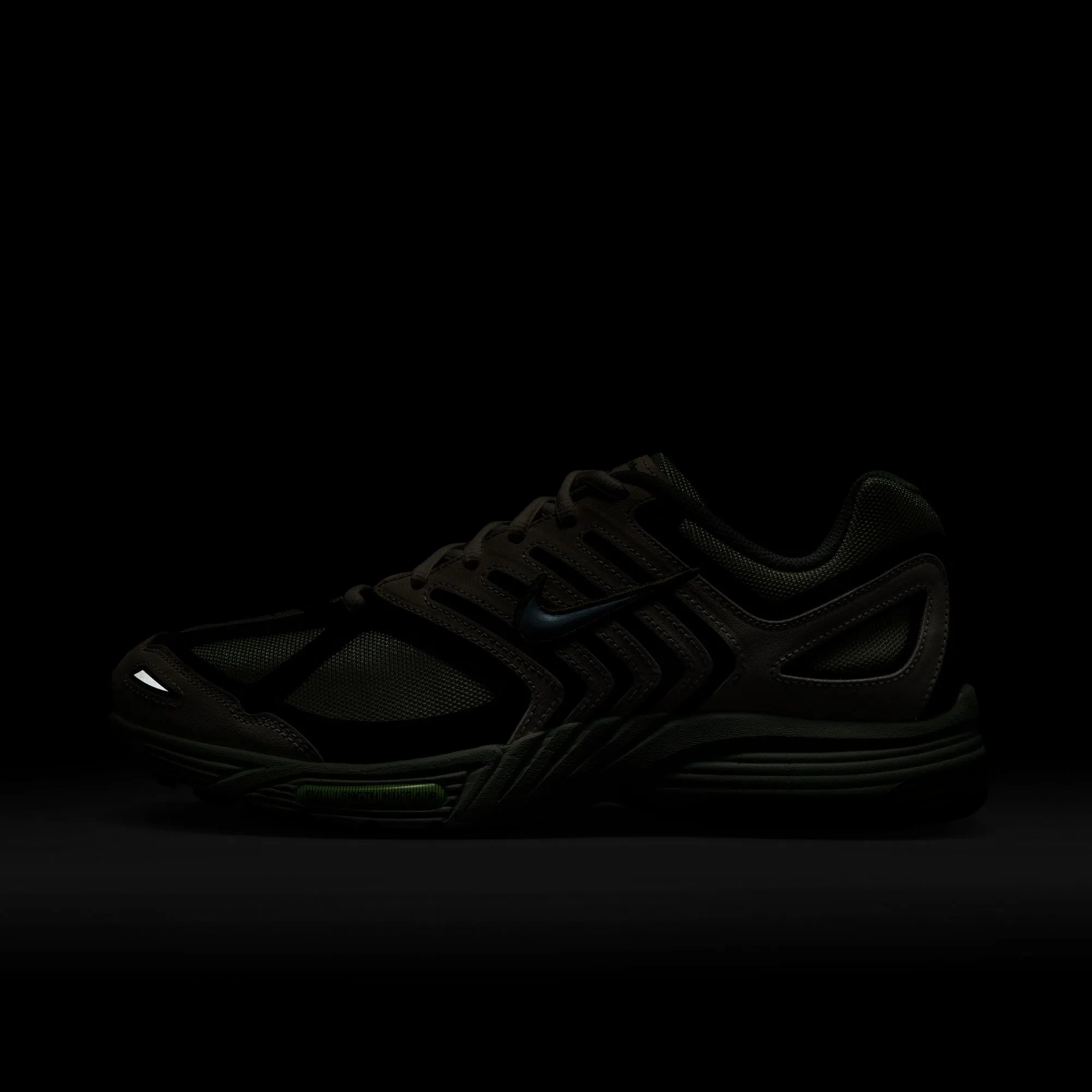 Nike - Air Pegasus 2005 ~ Olive Aura