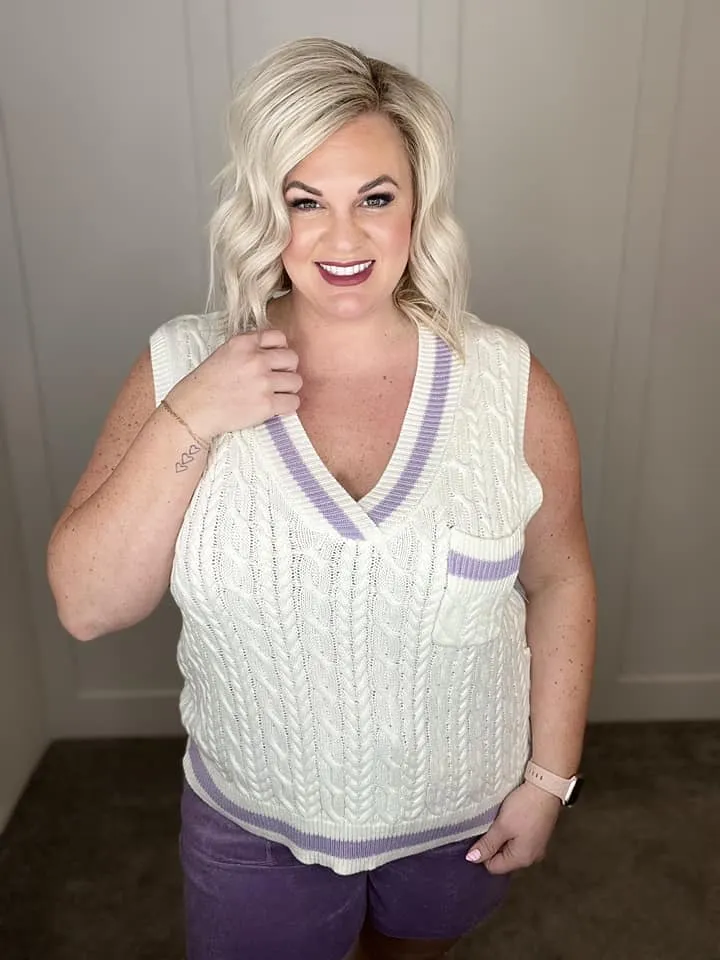 V Neck Lightweight Cable Knit Sweater Vest in White & Purple