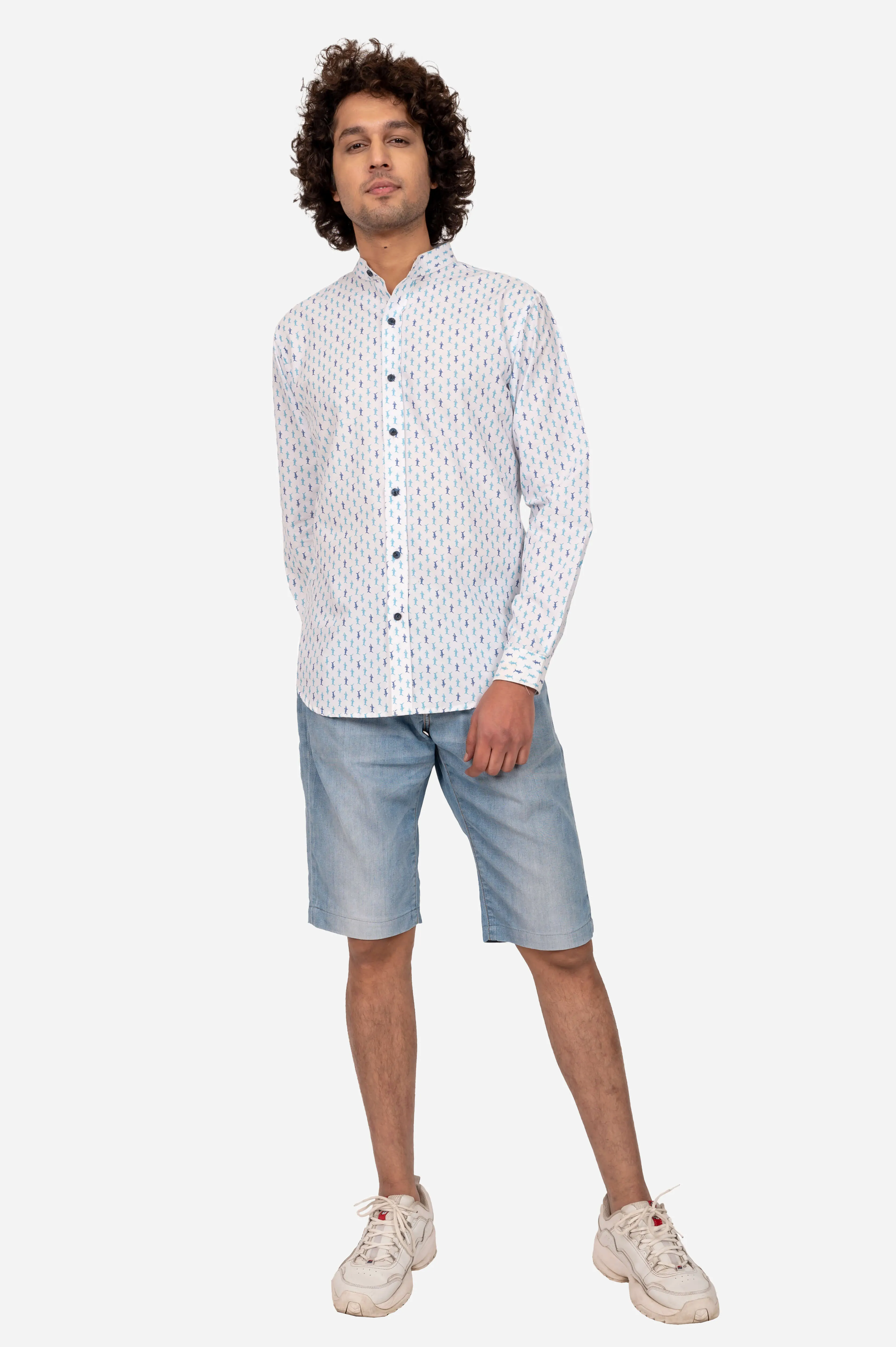 WHITE AND BLUE FISH PRINT SHIRT