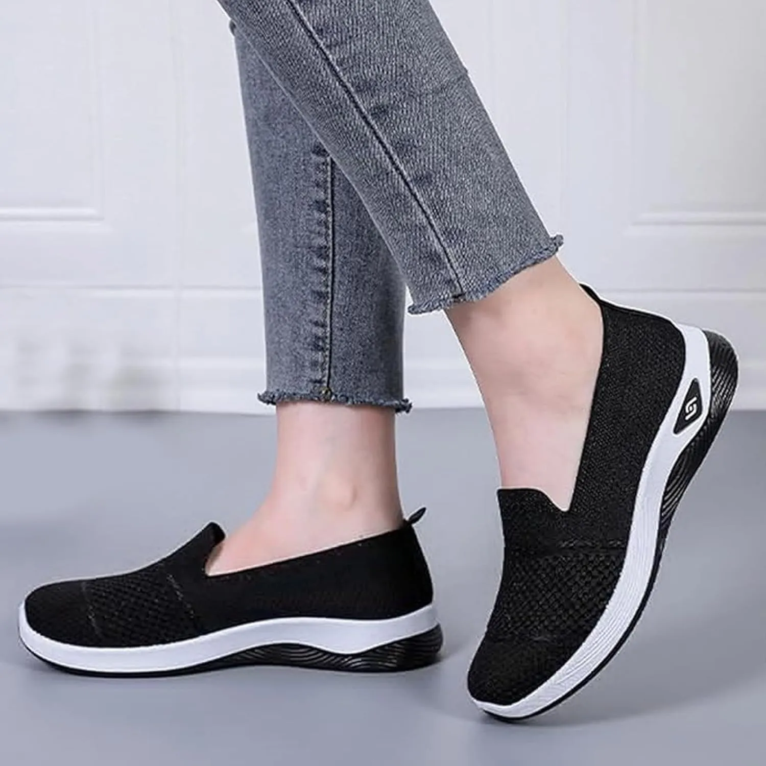 Womens Hollow Out Walking Shoes Non-Slip Adjustable Breathable Walking Shoe Comfortable Casual Athletic Sneakers Barefoot Casual Nurse Shoes Buffer Fitness Nursing Orthopedic Sneaker