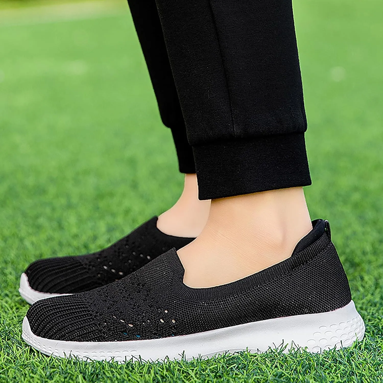 Women's Slip On Mesh Knit Flat Soft Sole Walking Shoes,Summer Non-Slip Breathable Athletic Comfortable Work Memory Foam Lightweight Flat Loafer Nurse Mom Shoes Sneakers